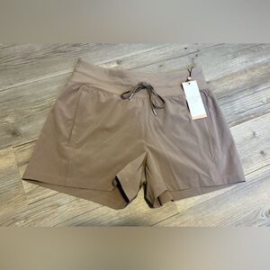 CALIA TrueLight mid rise shorts 4” inseam new with tags